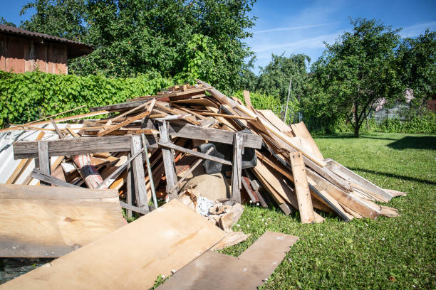 Best Yard Waste Removal  in St Peter, MN